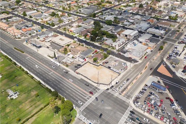 $4,100,000 | 14972 Beach Boulevard, Westminster, CA 92683