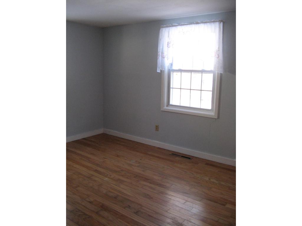 156 Old Street Road Peterborough, NH 03458 - Photo 4 of 24
