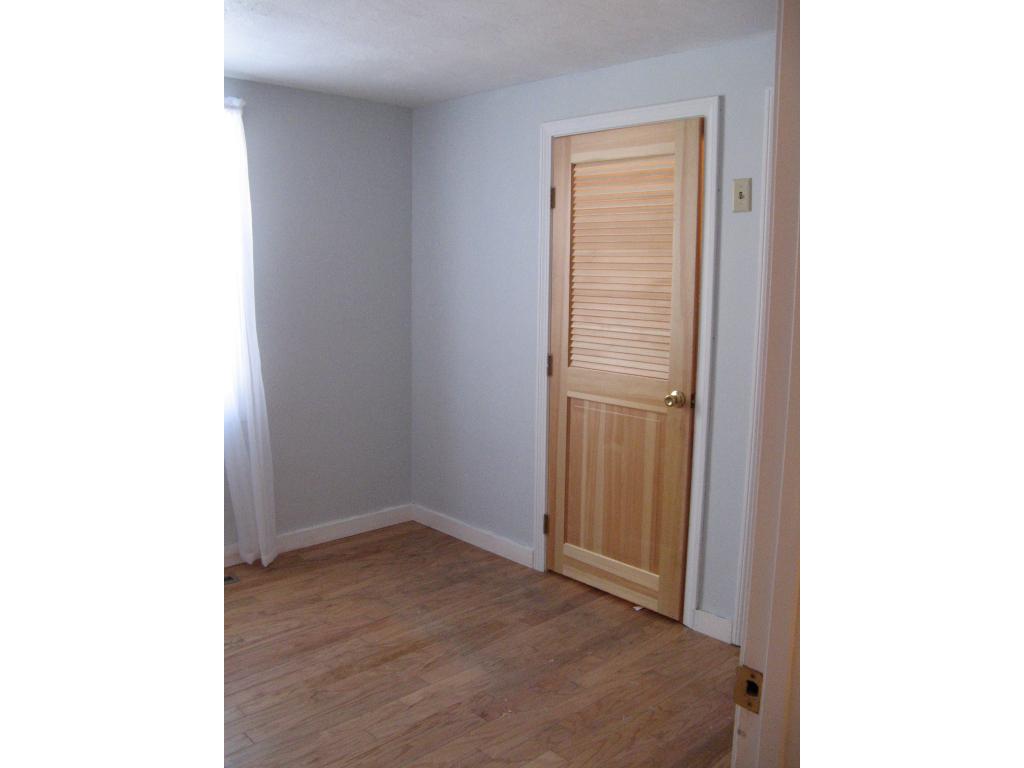 156 Old Street Road Peterborough, NH 03458 - Photo 8 of 24