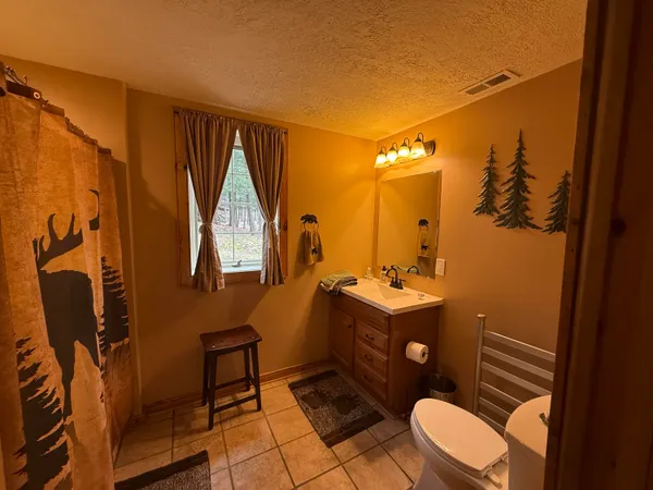 $399,000 | 1075 Forest Ridge Trail, Charlevoix, MI 49720