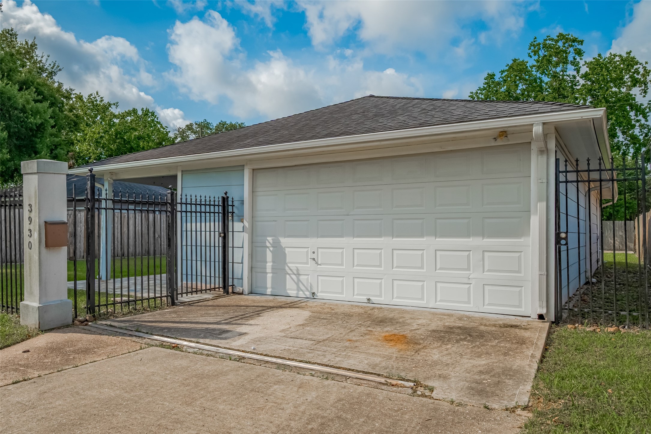 3930 Daphne Street Houston, TX 77021 - Photo 6 of 44