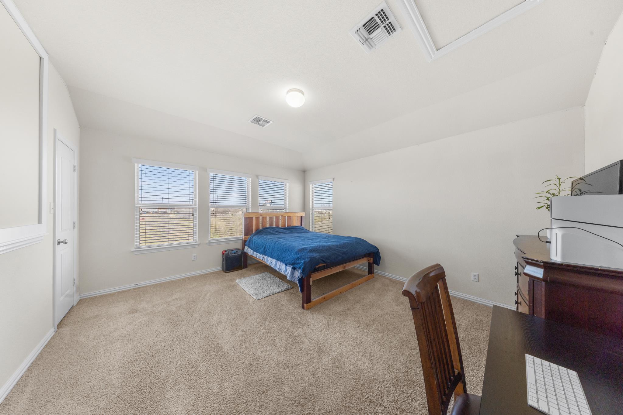 209 Shale Circle Buda, TX 78610 - Photo 28 of 39