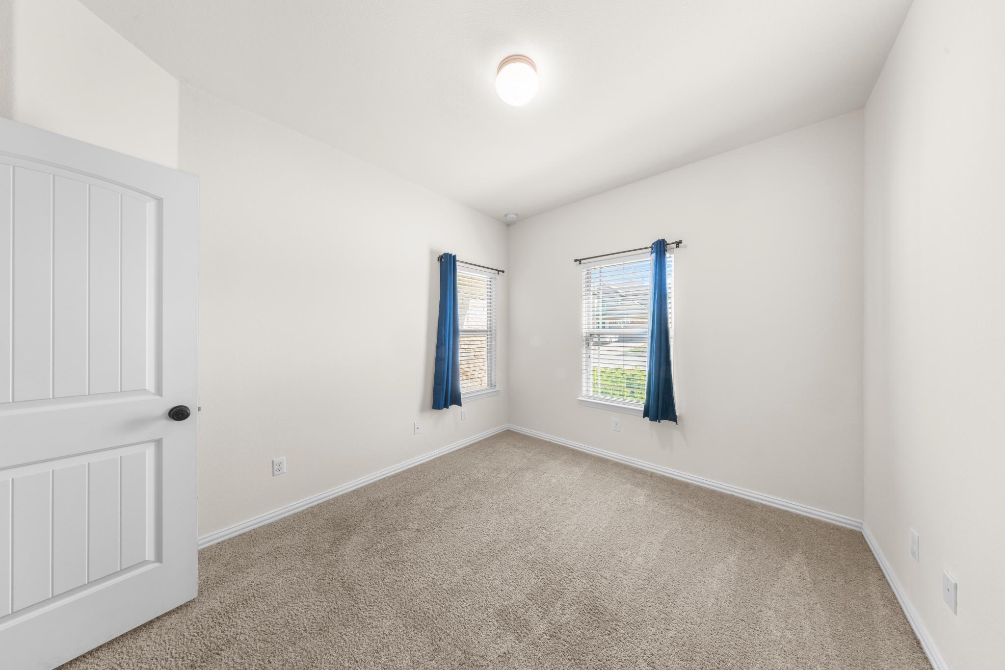 209 Shale Circle Buda, TX 78610 - Photo 3 of 39