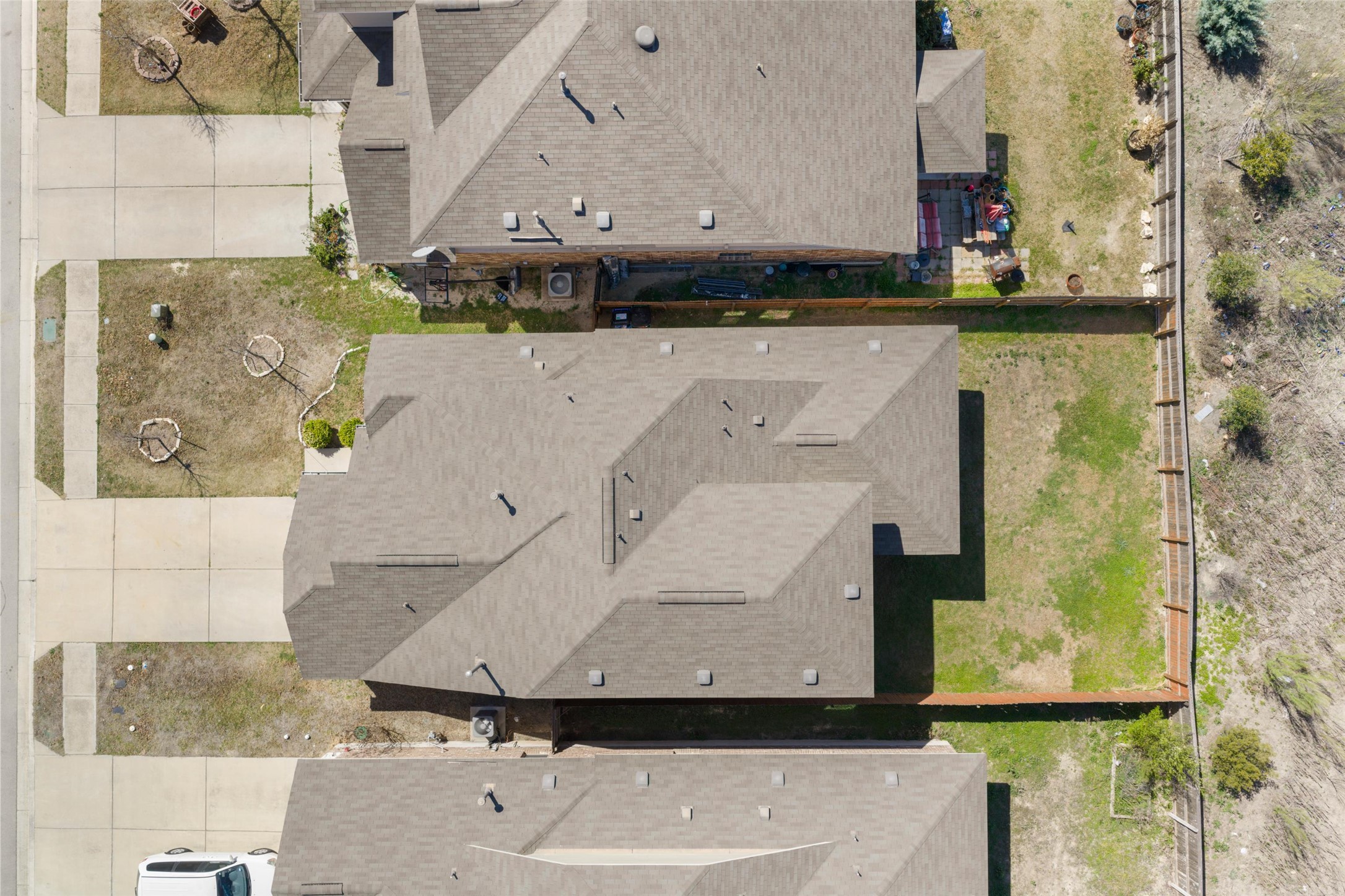 209 Shale Circle Buda, TX 78610 - Photo 36 of 39