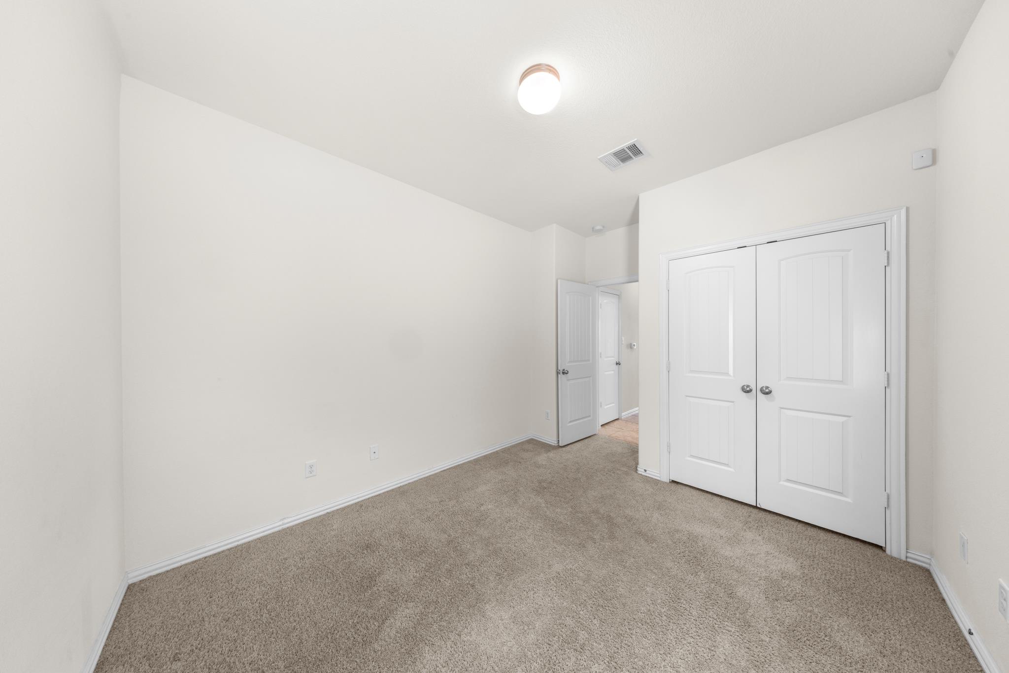 209 Shale Circle Buda, TX 78610 - Photo 6 of 39