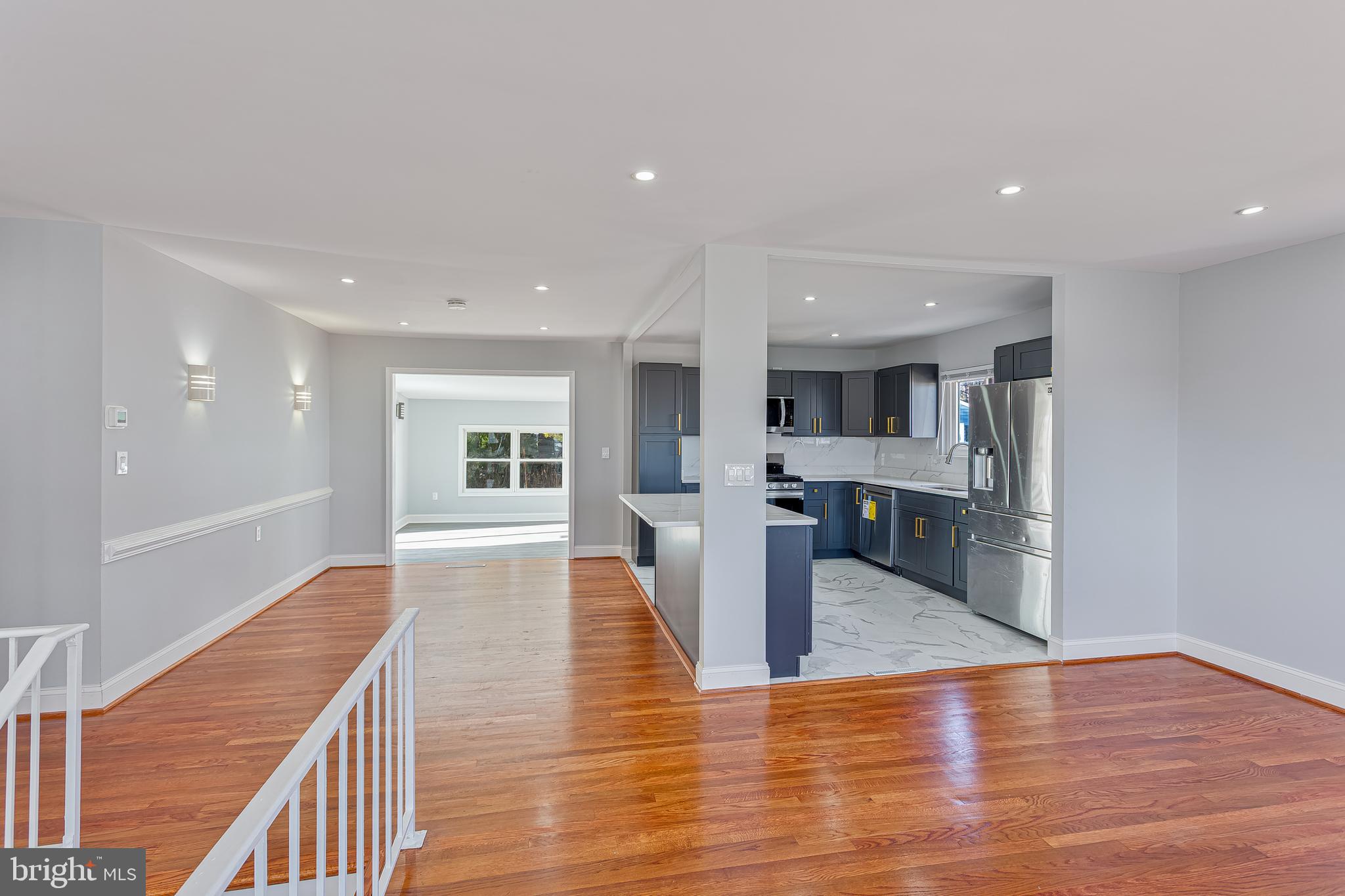 1338 Middleford Road Catonsville, MD 21228 - Photo 5 of 35