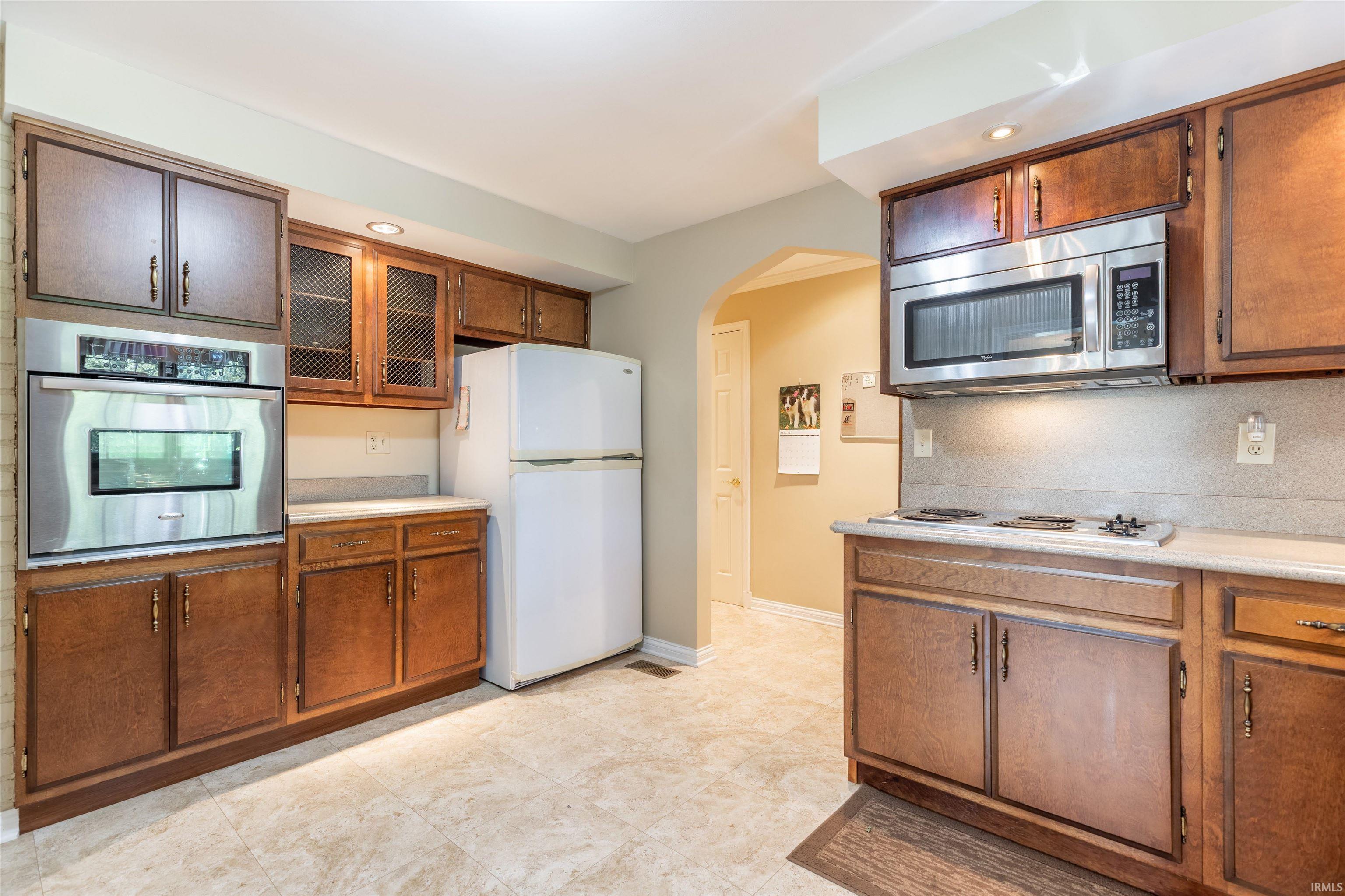 7920 Newburgh Road Evansville, IN 47715 - Photo 14 of 35 Gallery Image 14