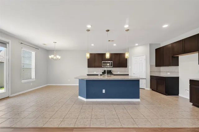 $2,500 | 3509 Pentland Downs Street, Pearland, TX 77584