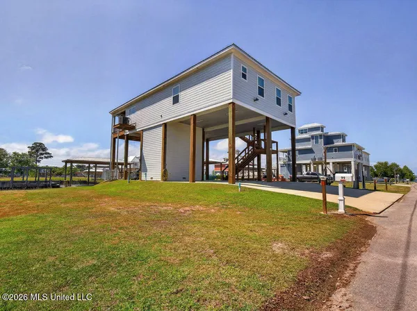 $720,000 | 96 Fiber Street, Bay St. Louis, MS 39520