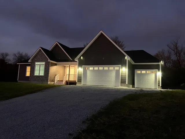 $562,500 | 5 Begnoche Drive, Unit 3, Swanton, VT 05488