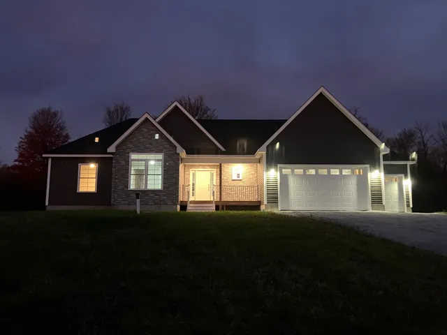$562,500 | 5 Begnoche Drive, Unit 3, Swanton, VT 05488