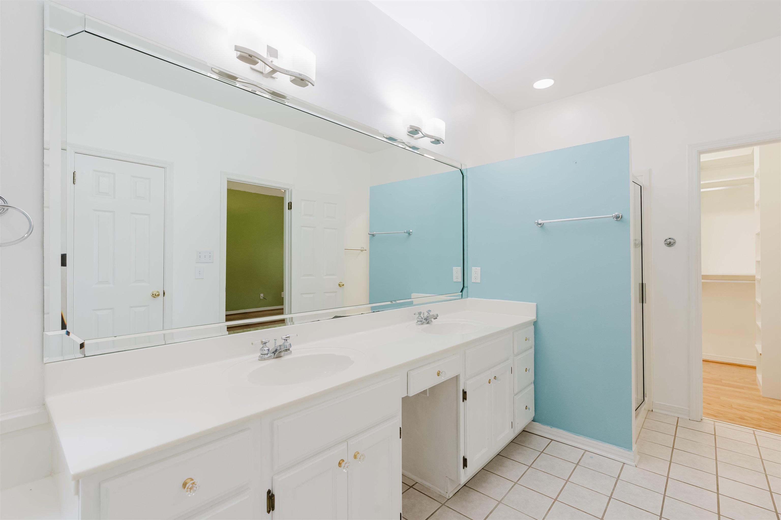 19711 Hunters Loop Fairhope, AL 36532 - Photo 22 of 49 Bathroom
