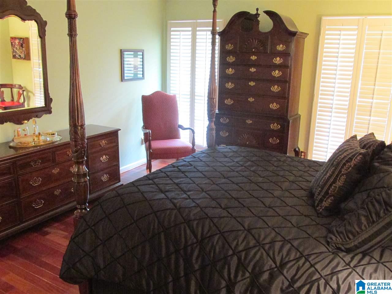 221 Oakmont Road Birmingham, AL 35244 - Photo 13 of 47