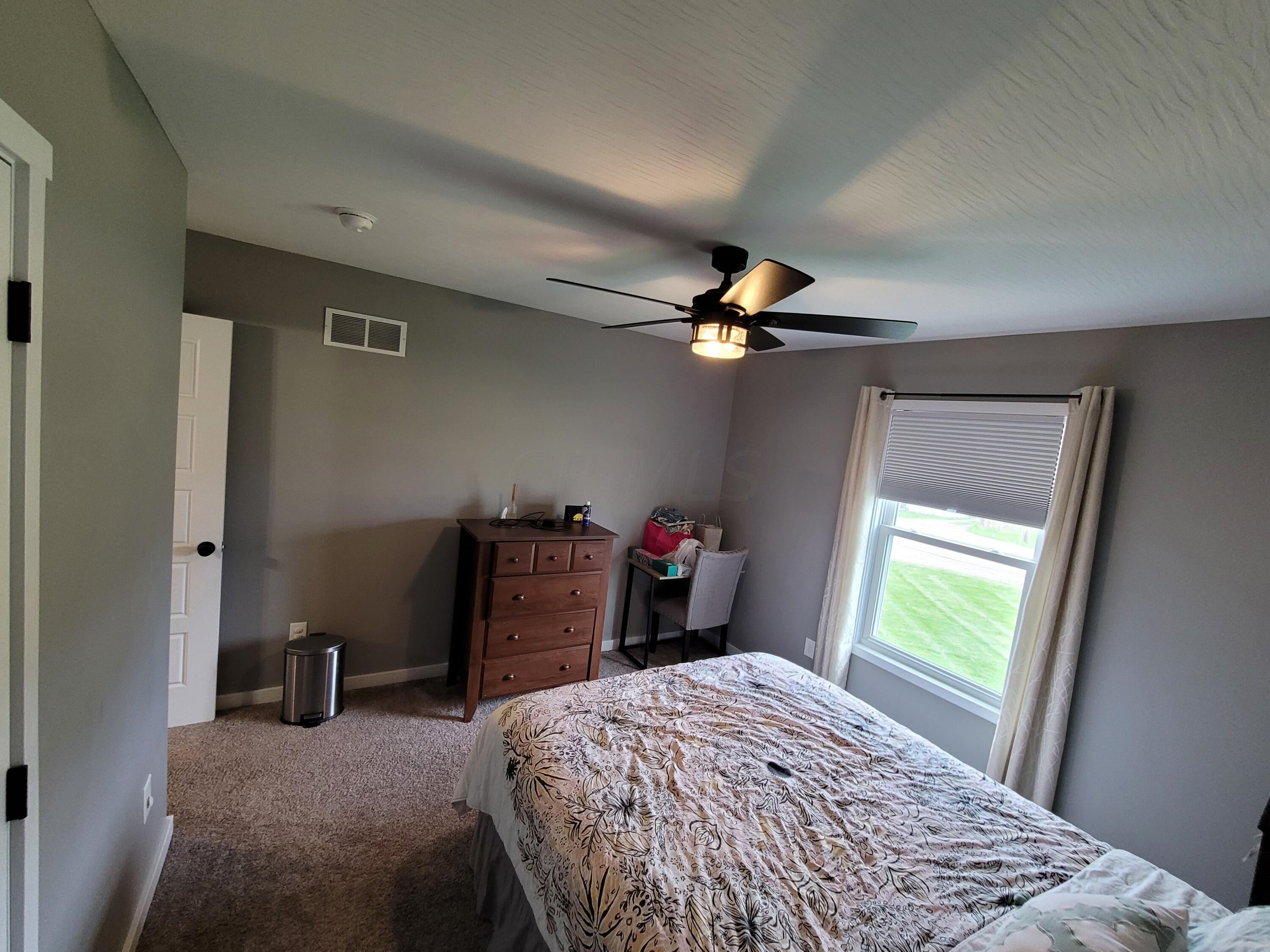 9034 Chillicothe Lancaster Road Southwest Amanda, OH 43102 - Photo 25 of 37 Bedroom 2