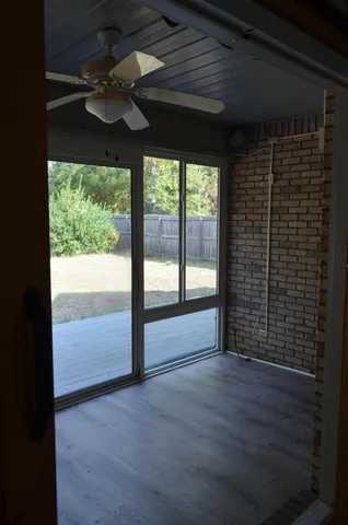 $2,200 | 118 Meadow Woods Lane, Niceville, FL 32578