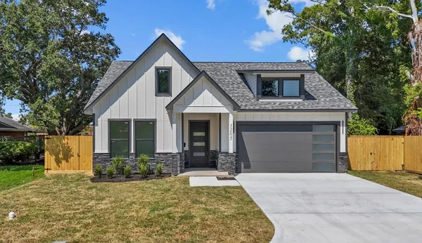 $285,000 | 1205 Jarrett Street, Liberty, TX 77575