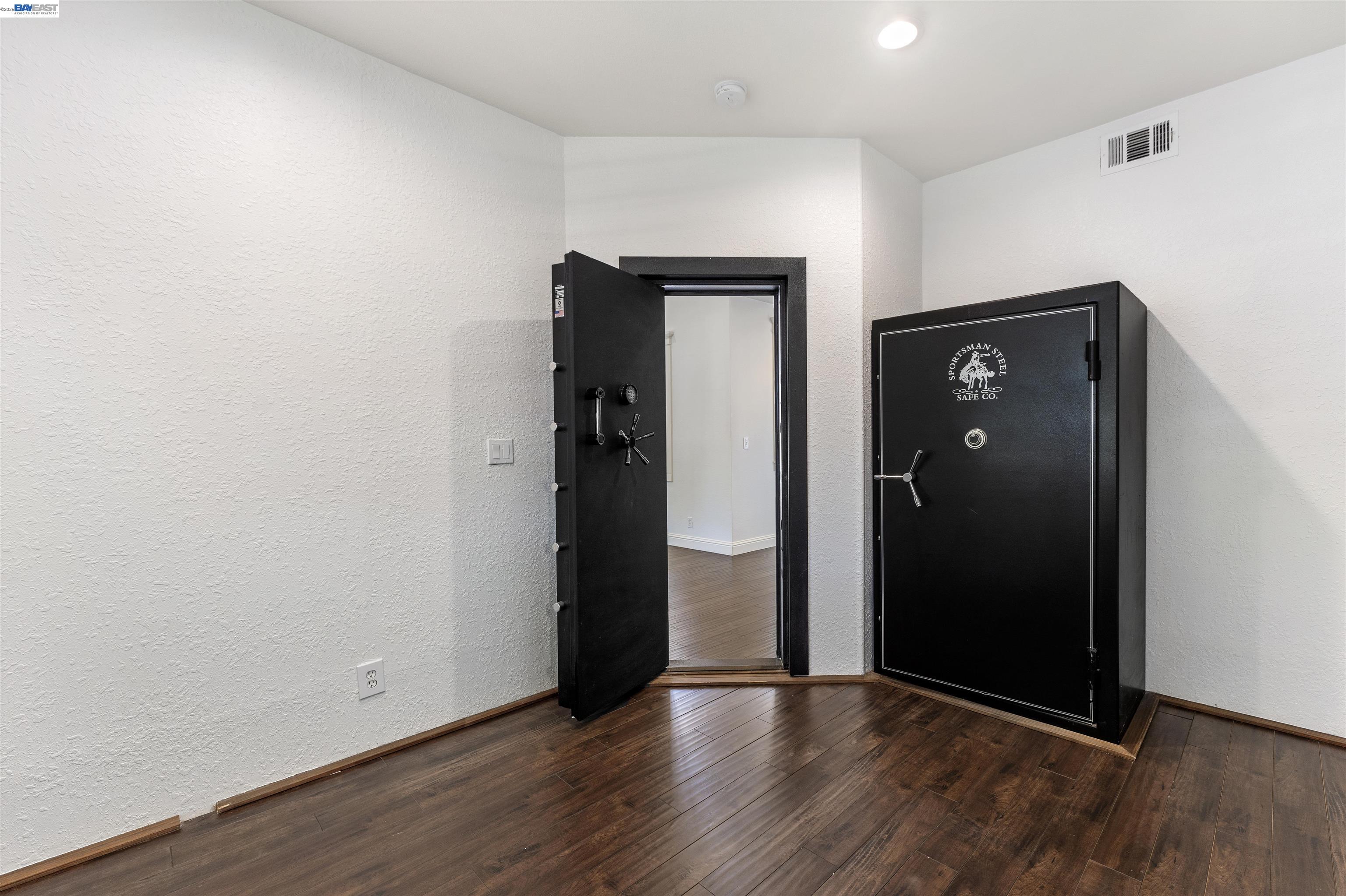3009 Perry Lane Tracy, CA 95377 - Photo 9 of 68