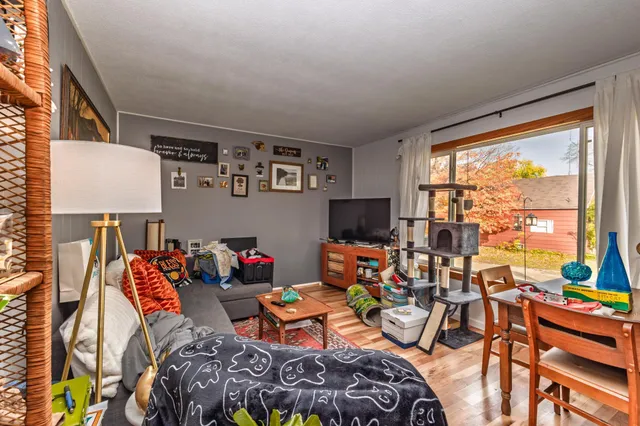 $250,000 | 411 West Nokomis Street, Osakis, MN 56360