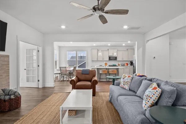 $720,900 | 214 Maverick Trail, Central, SC 29630