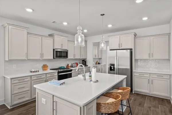 $720,900 | 214 Maverick Trail, Central, SC 29630