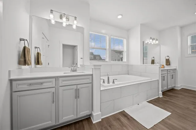 $739,900 | 214 Maverick Trail, Central, SC 29630