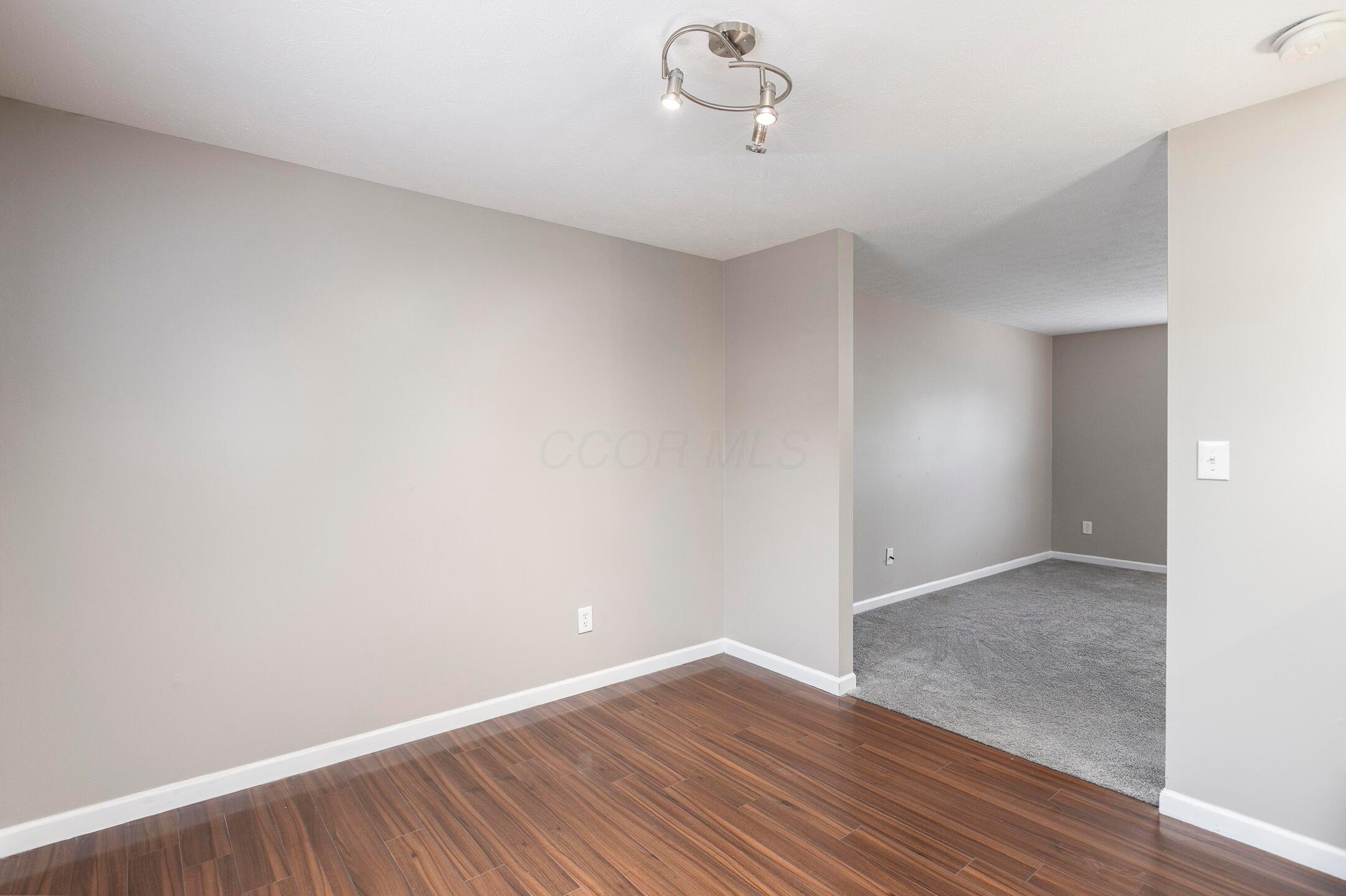 5910 Cairo Road Westerville, OH 43081 - Photo 6 of 44 5910 Cairo Road, Westerville-006