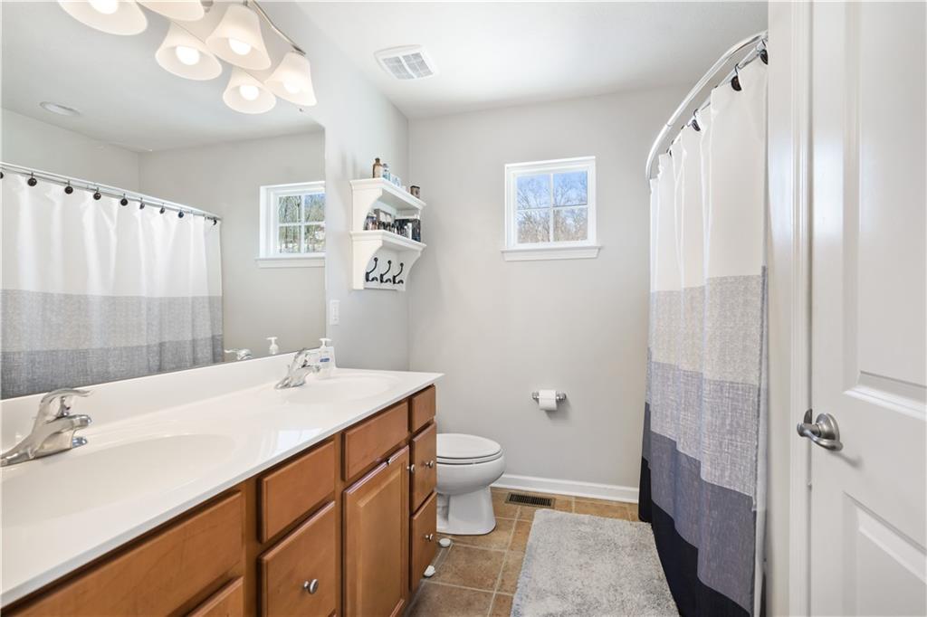142 Chestnut Ridge Drive Beaver Falls, PA 15010 - Photo 16 of 25