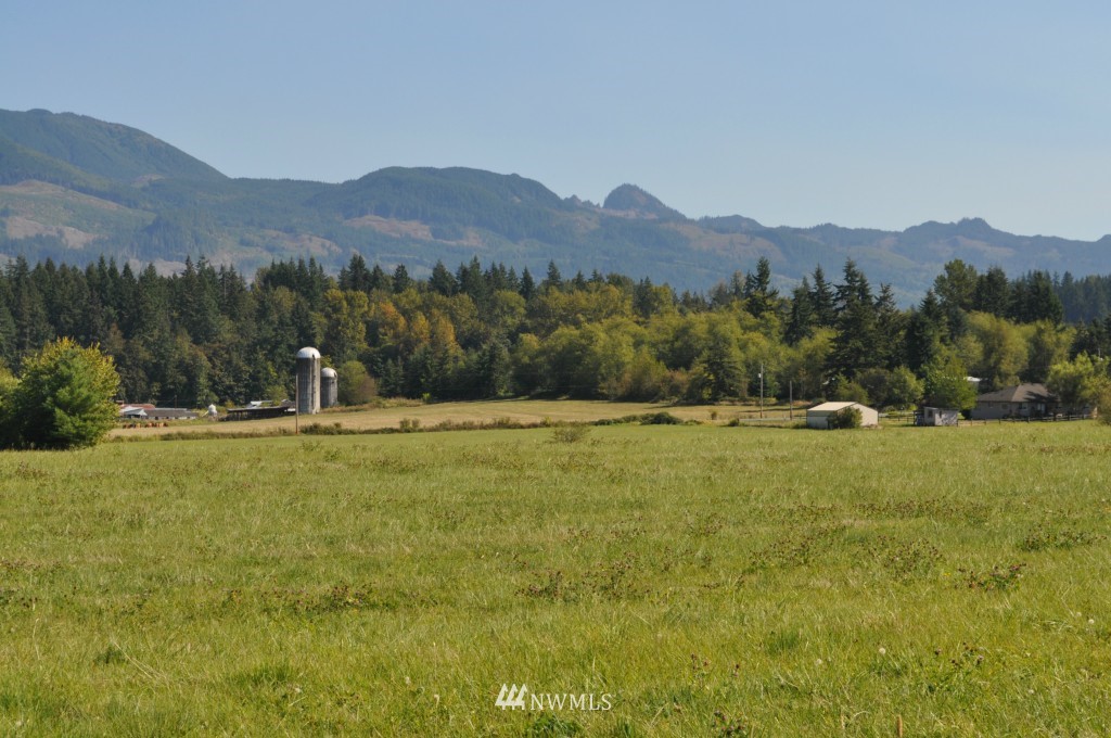 22746 Gunderson Road Mount Vernon, WA 98273 - Photo 4 of 4