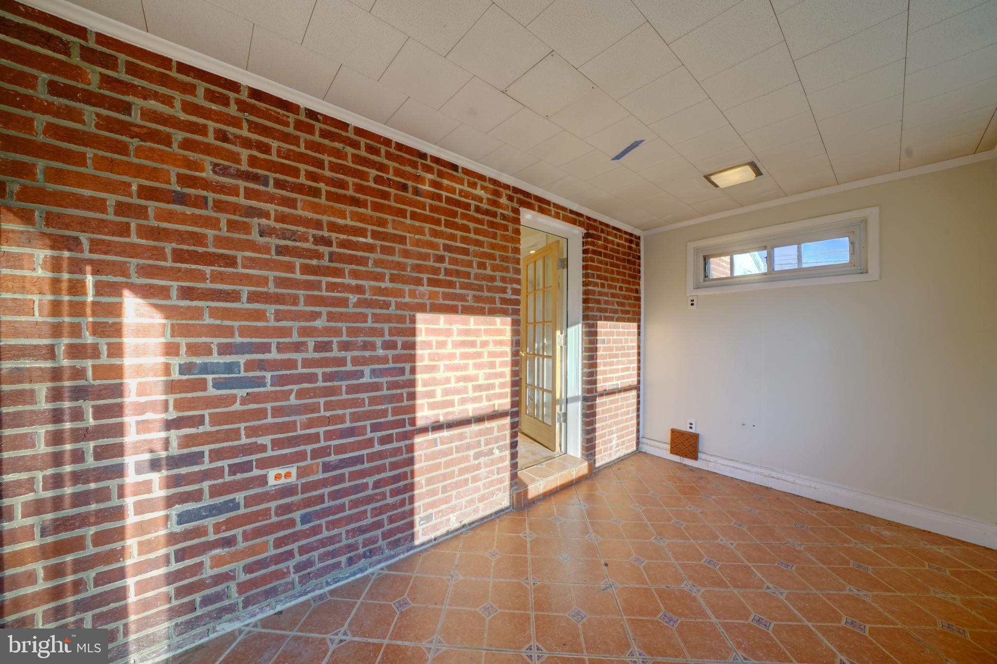 9618 Dilston Road Silver Spring, MD 20903 - Photo 20 of 57