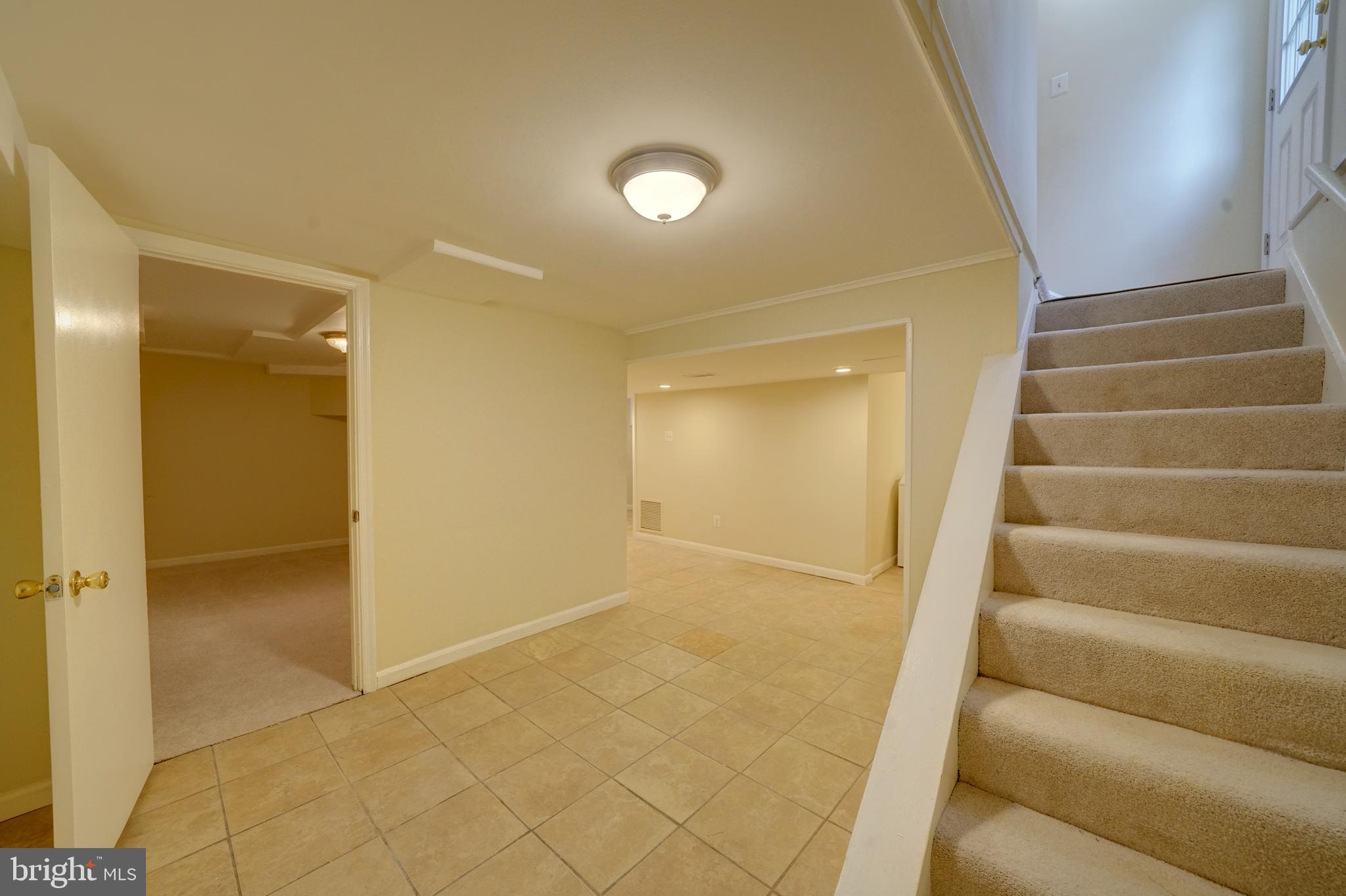 9618 Dilston Road Silver Spring, MD 20903 - Photo 22 of 57