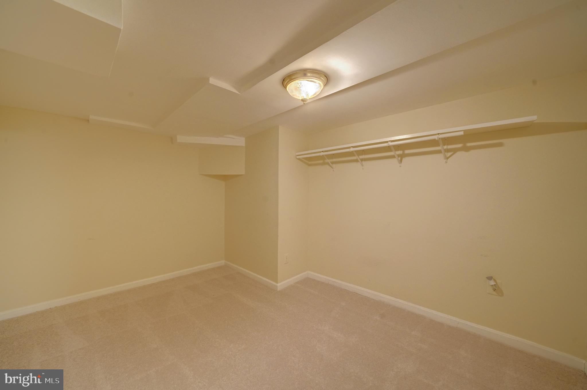 9618 Dilston Road Silver Spring, MD 20903 - Photo 26 of 57