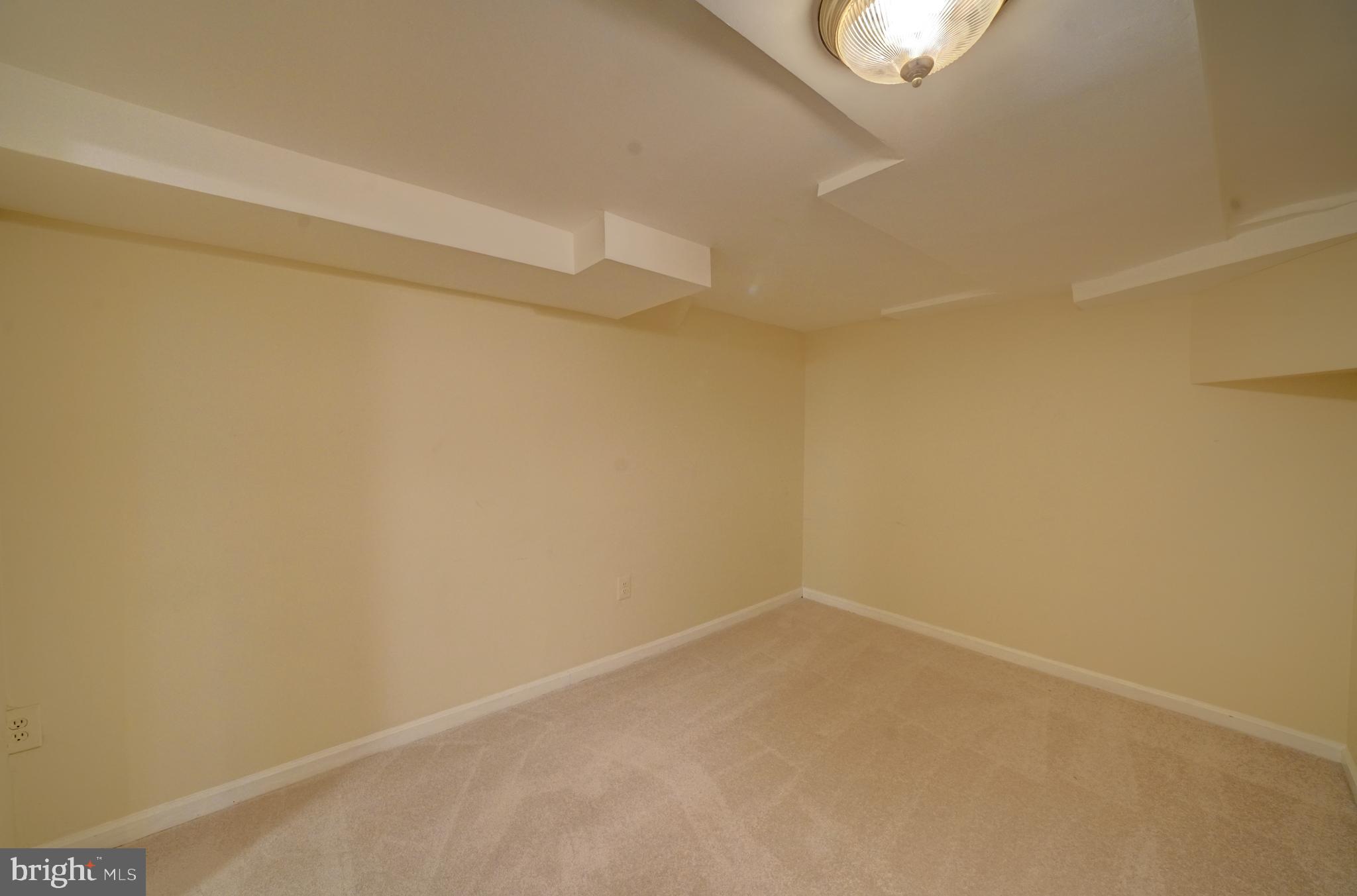 9618 Dilston Road Silver Spring, MD 20903 - Photo 28 of 57