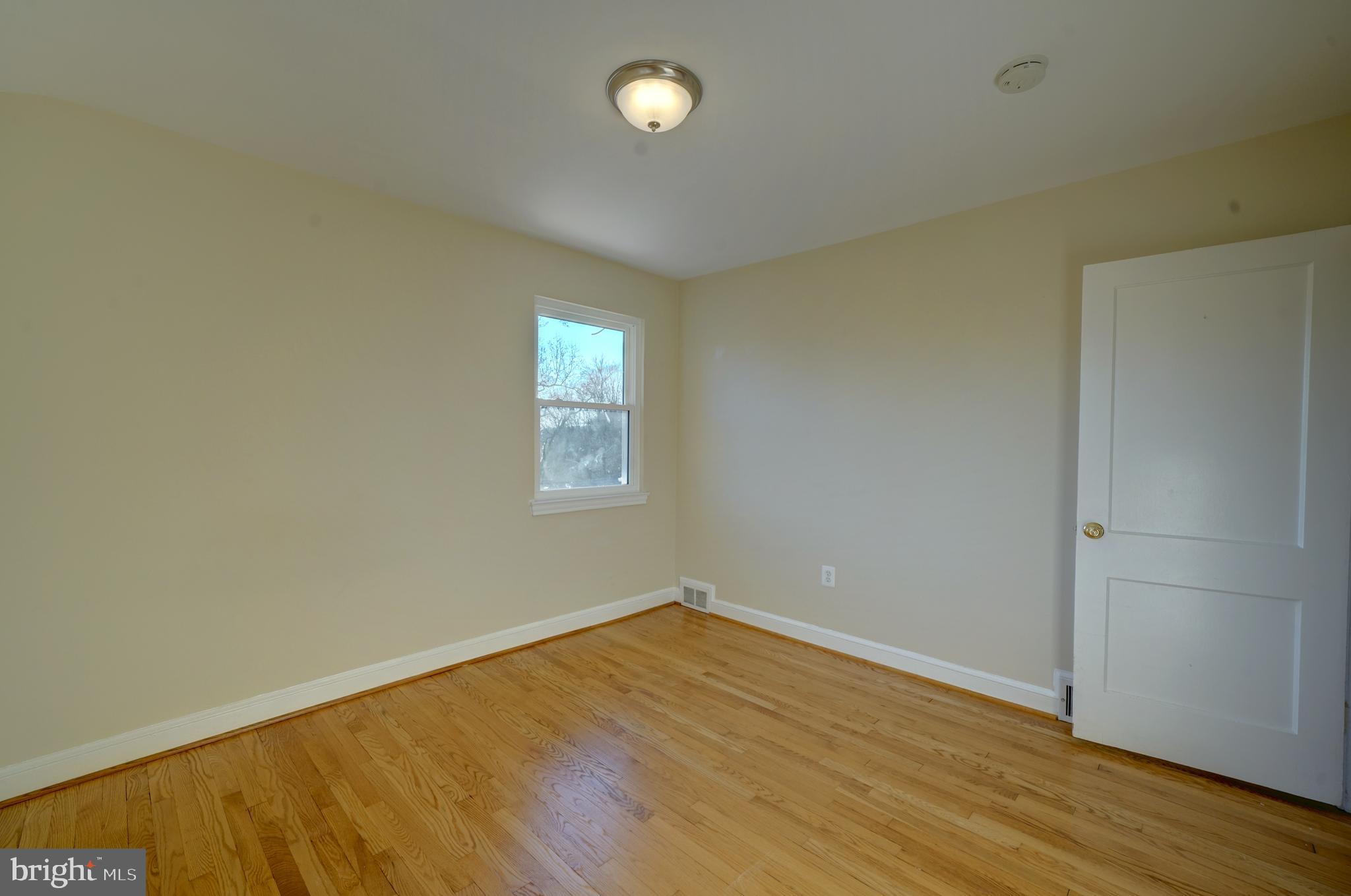 9618 Dilston Road Silver Spring, MD 20903 - Photo 43 of 57