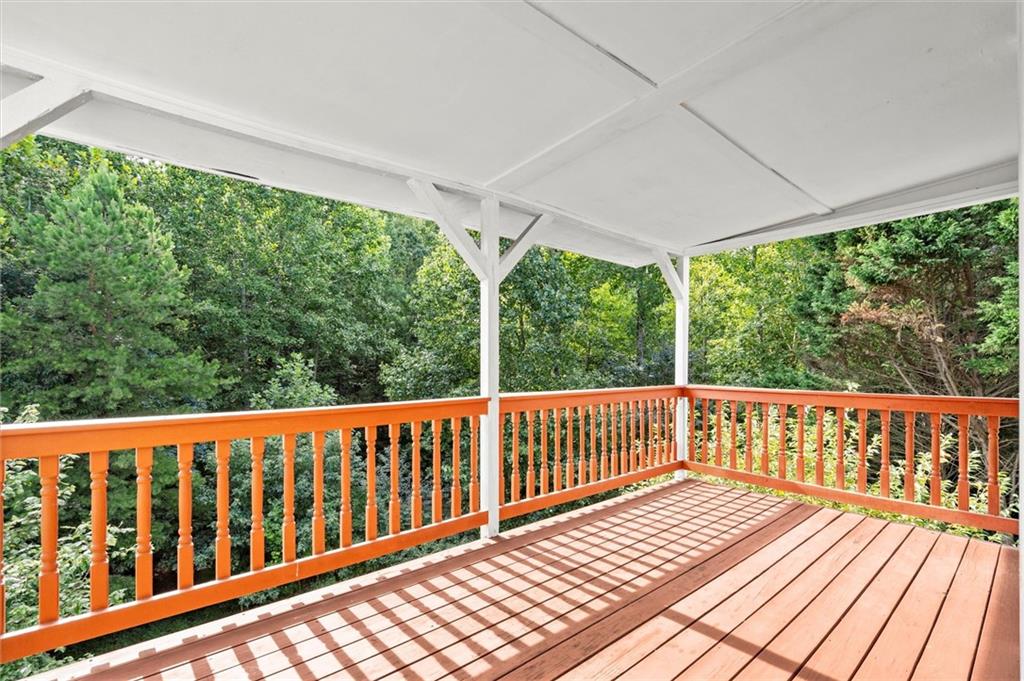 3537 Castle View Court Suwanee, GA 30024 - Photo 19 of 38