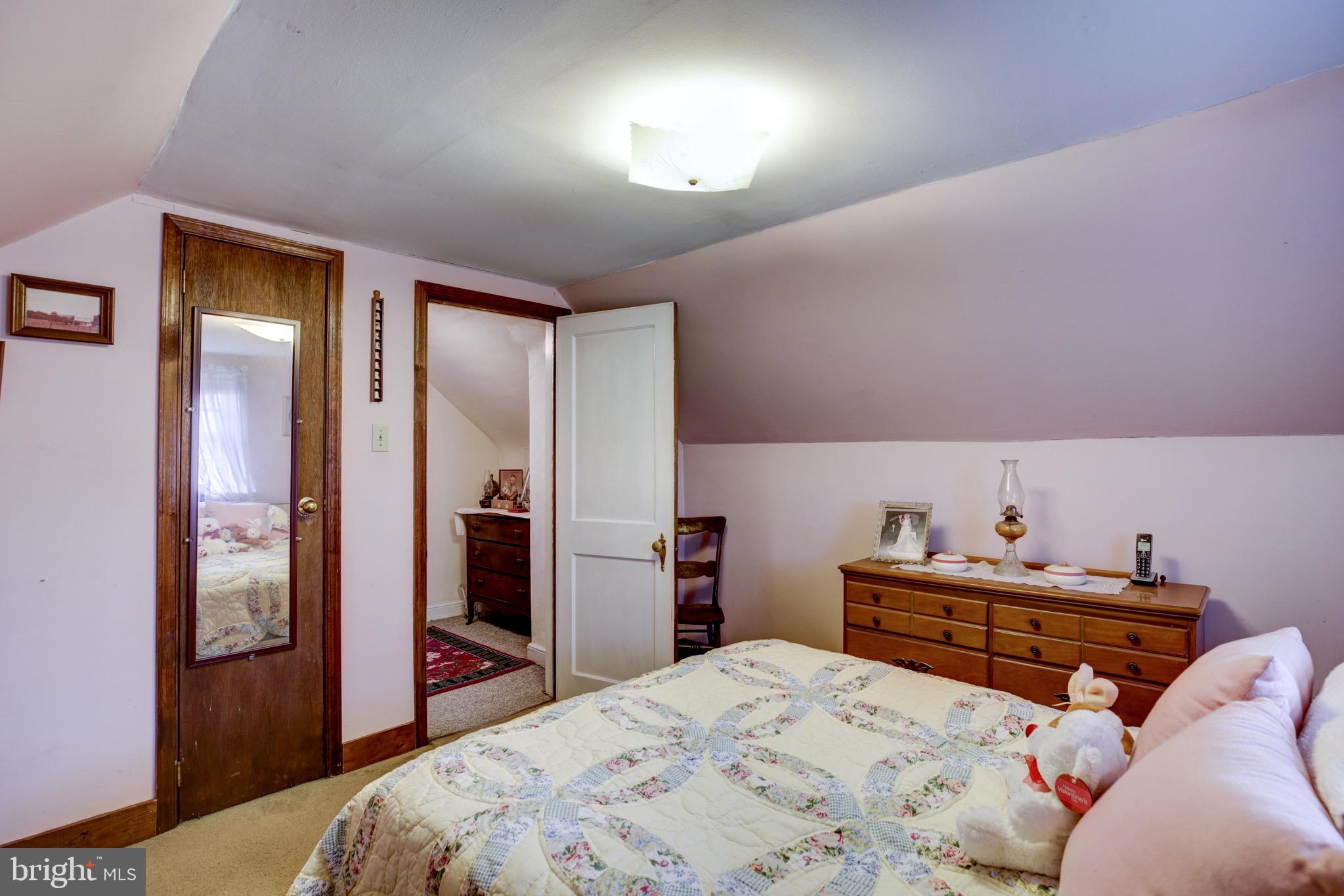 208 Poorhouse Road Winchester, VA 22603 - Photo 26 of 44 Gallery Image 26