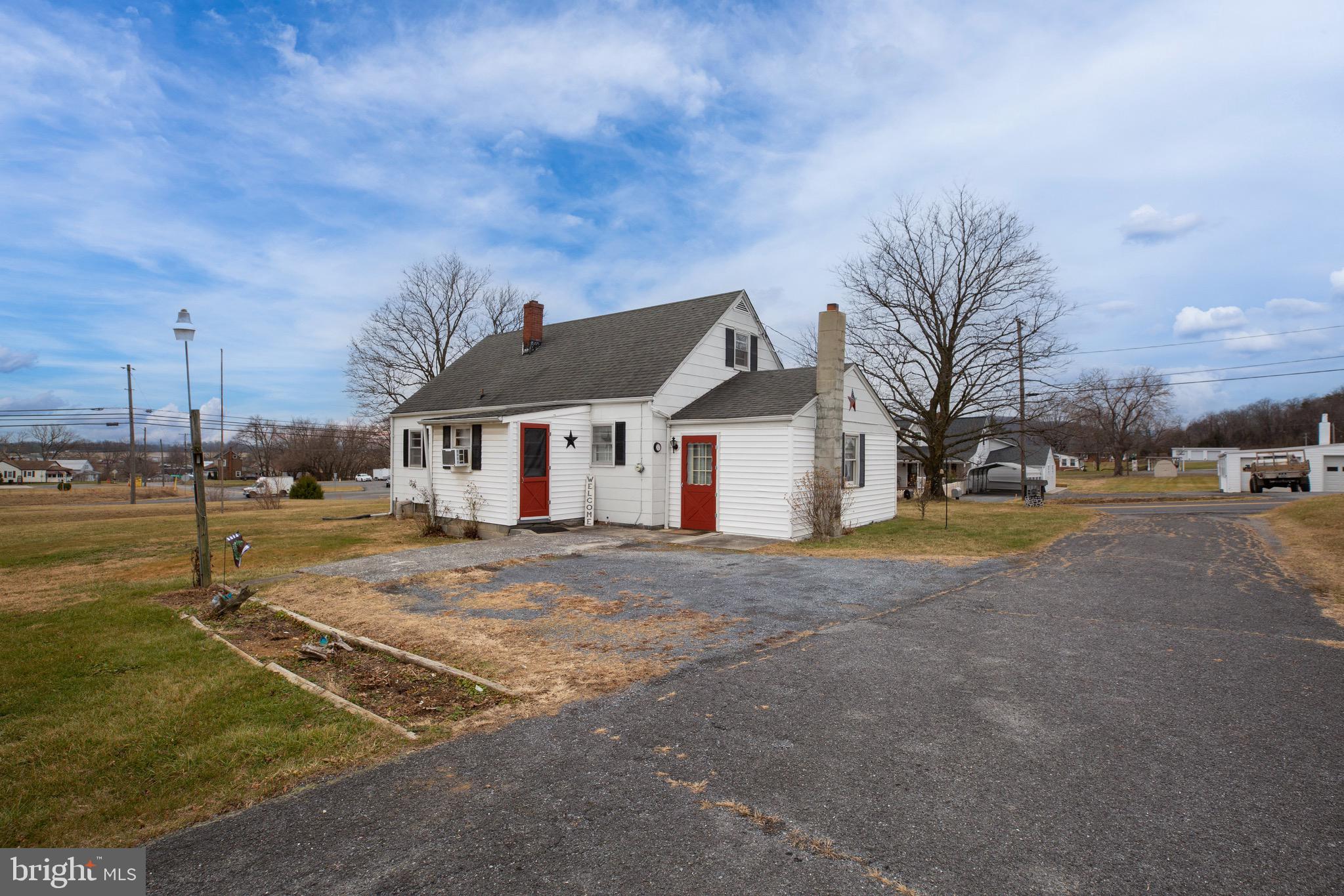 208 Poorhouse Road Winchester, VA 22603 - Photo 29 of 44 Gallery Image 29