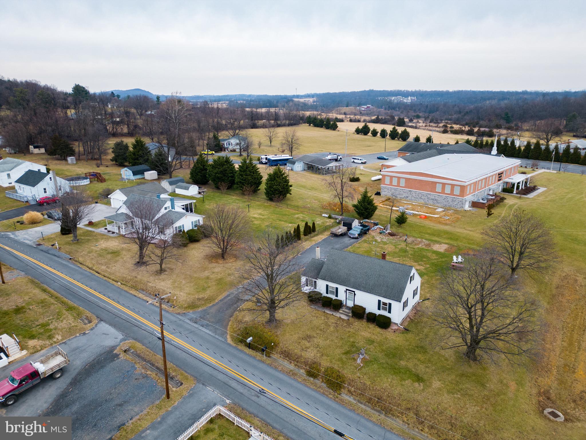 208 Poorhouse Road Winchester, VA 22603 - Photo 32 of 44 Gallery Image 32