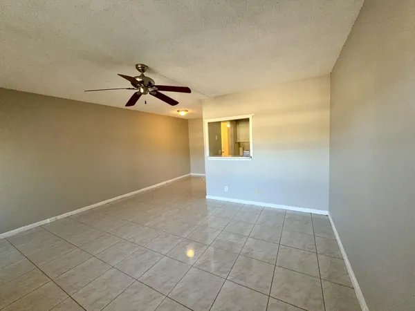 $1,500 | 166 Sussex I, West Palm Beach, FL 33417