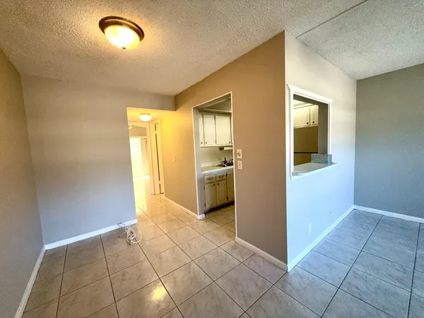 $1,500 | 166 Sussex I, West Palm Beach, FL 33417