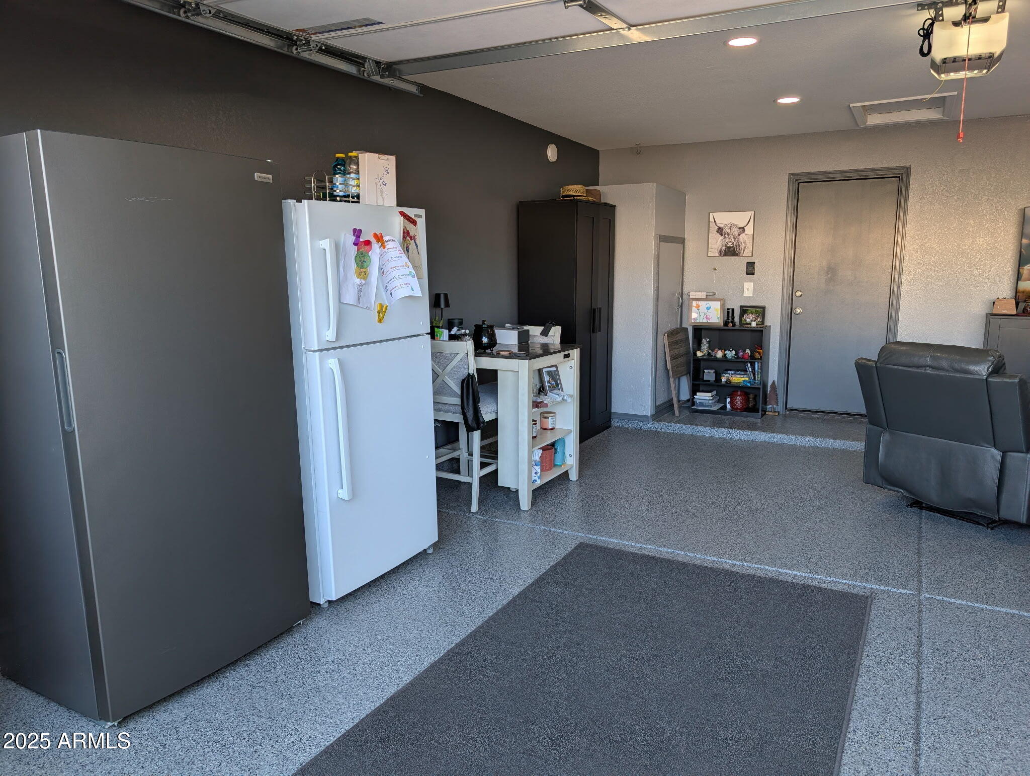 1131 North Hawk Lane Gilbert, AZ 85234 - Photo 22 of 36 IMG_20251223_115953