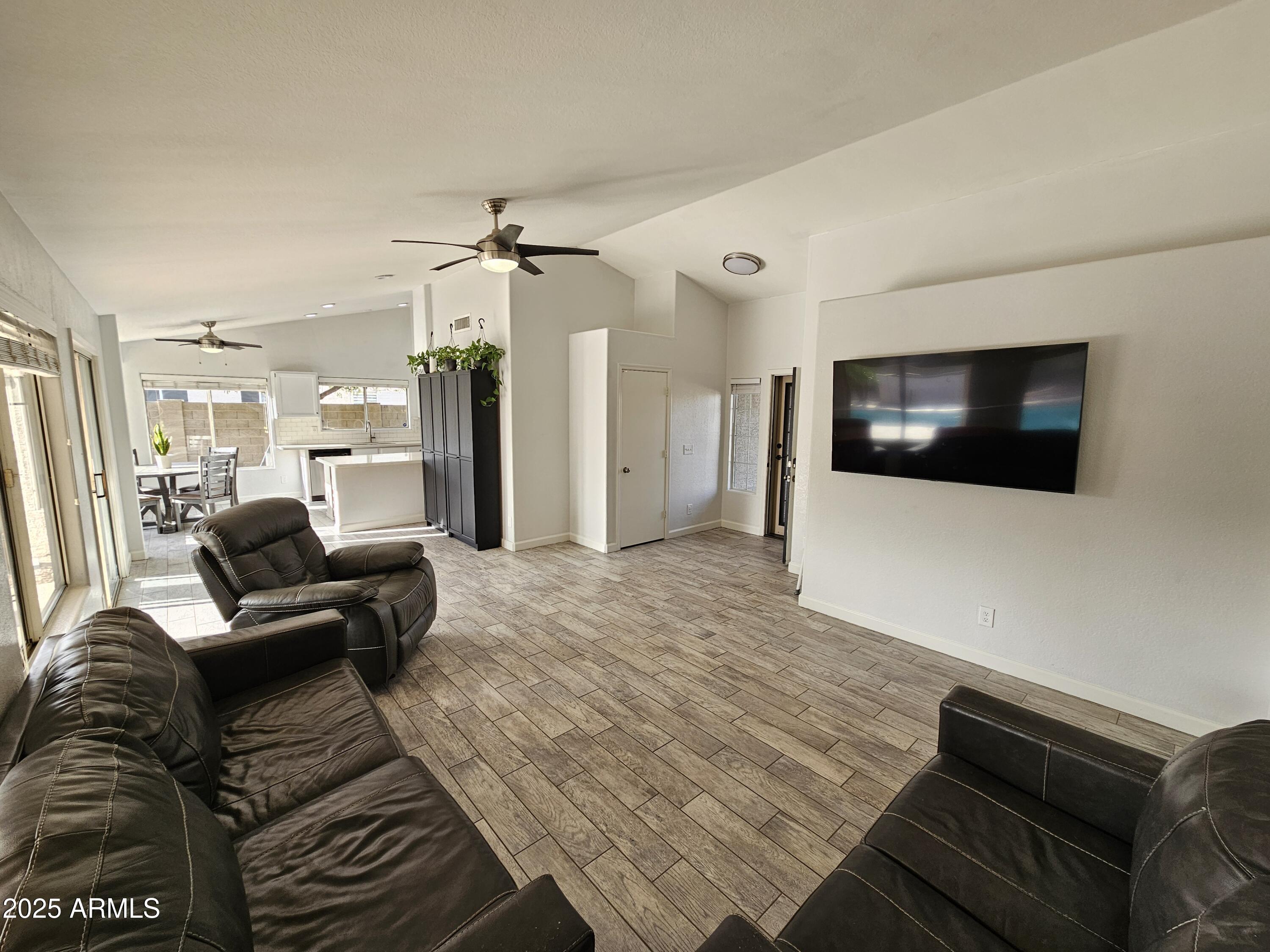 1131 North Hawk Lane Gilbert, AZ 85234 - Photo 5 of 36 20251223_101117