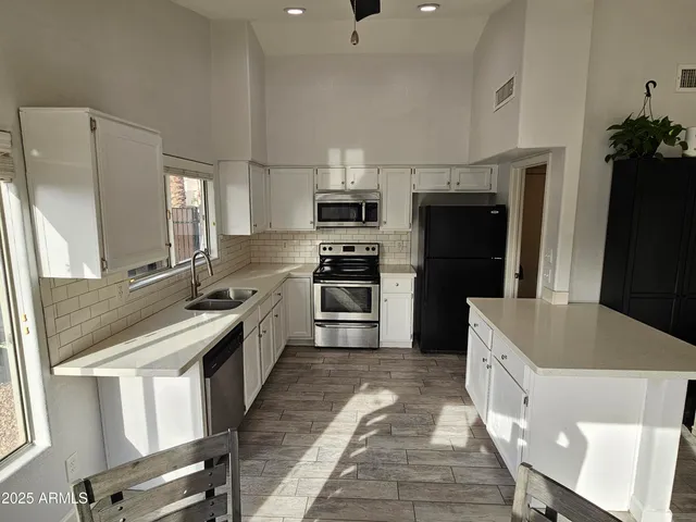 $475,000 | 1131 North Hawk Lane, Gilbert, AZ 85234