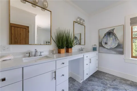 $2,750,000 | 11 Bucks Trail, Westerly, RI 02891