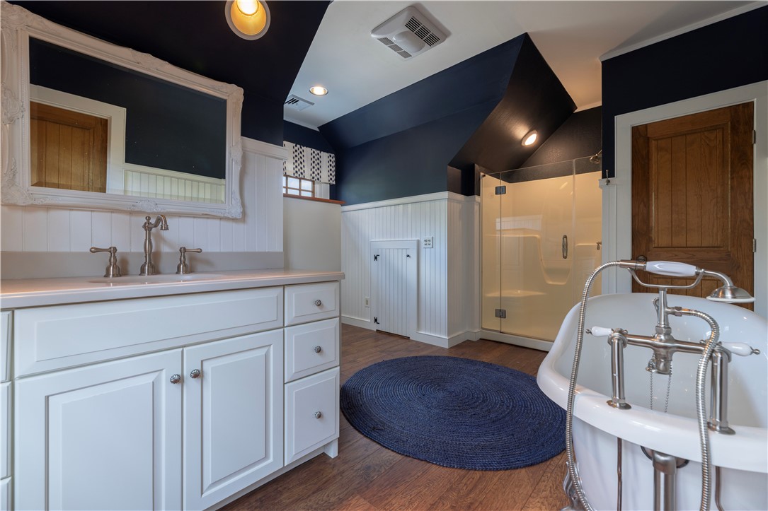 11 Bucks Trail Westerly, RI 02891 - Photo 39 of 50 Ensuite bathroom