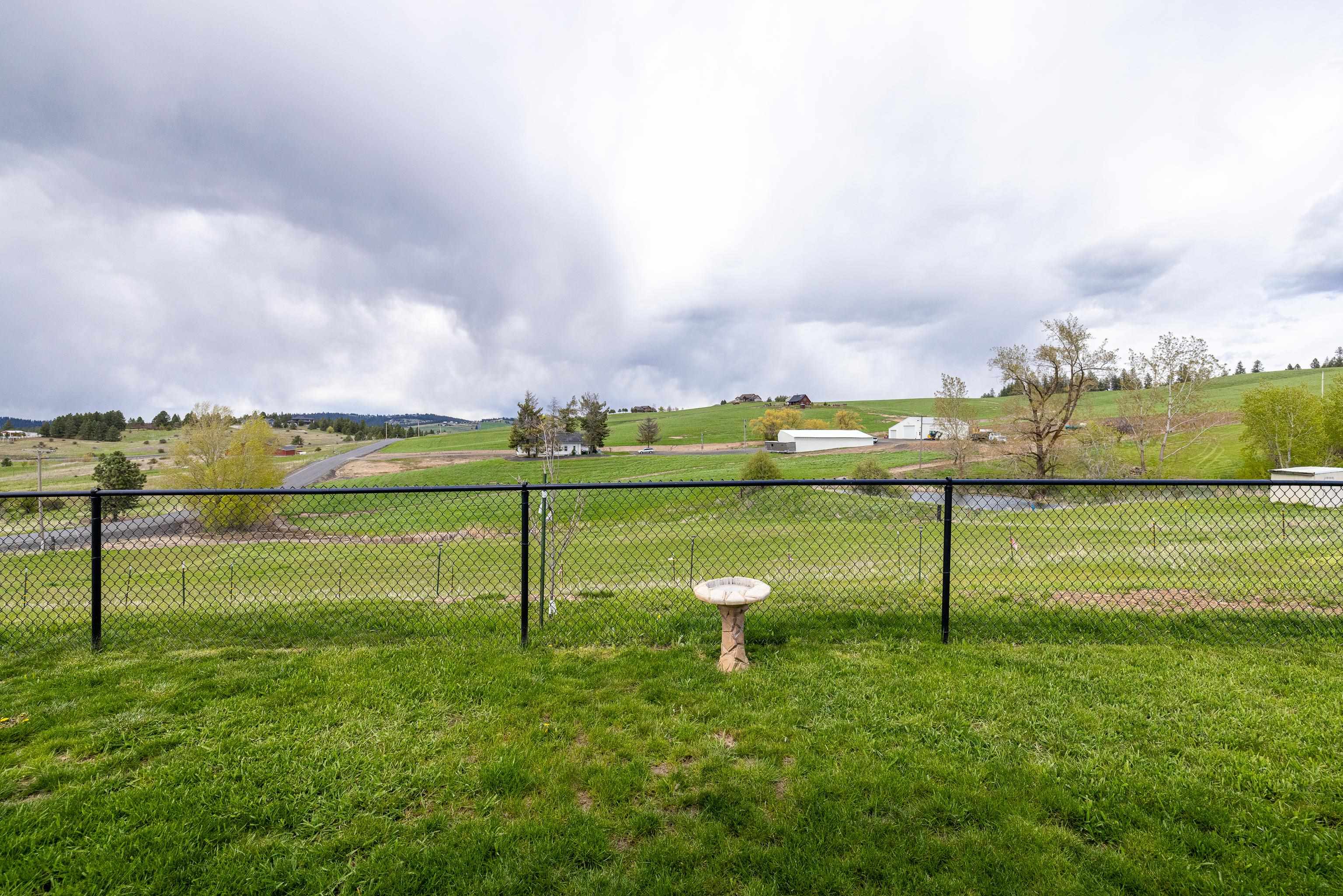12201 South Jackson Road Mica, WA 99023 - Photo 31 of 47 Gallery Image 31