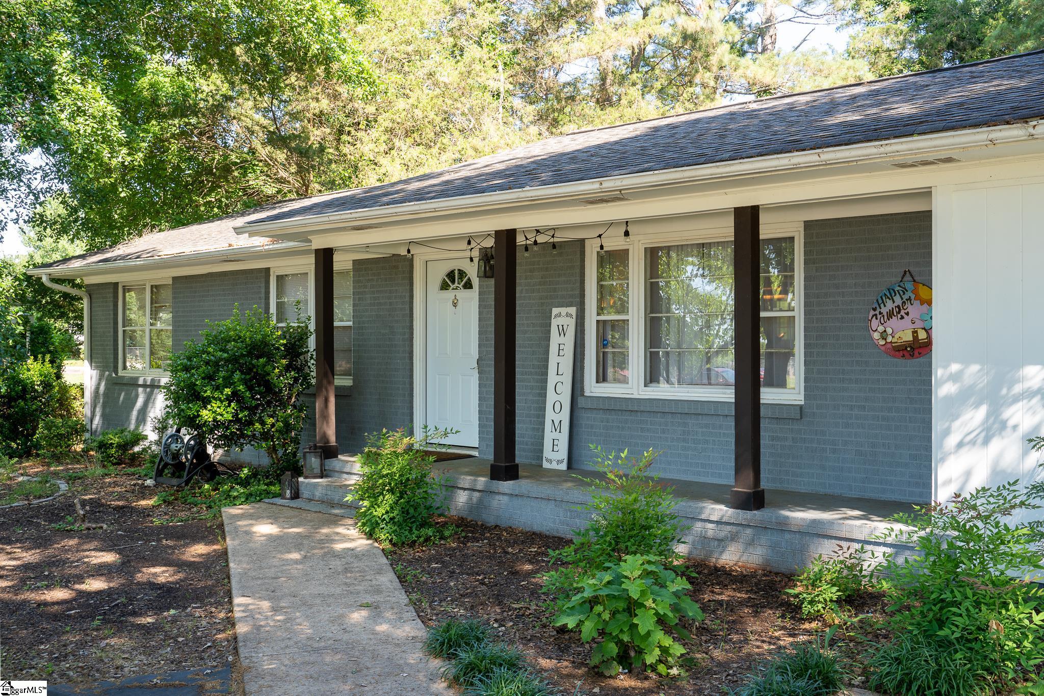 108 Long Road Pendleton, SC 29670 - Photo 2 of 29