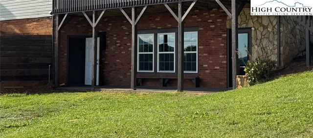 $389,900 | 171 Wilcox Drive, Crumpler, NC 28617