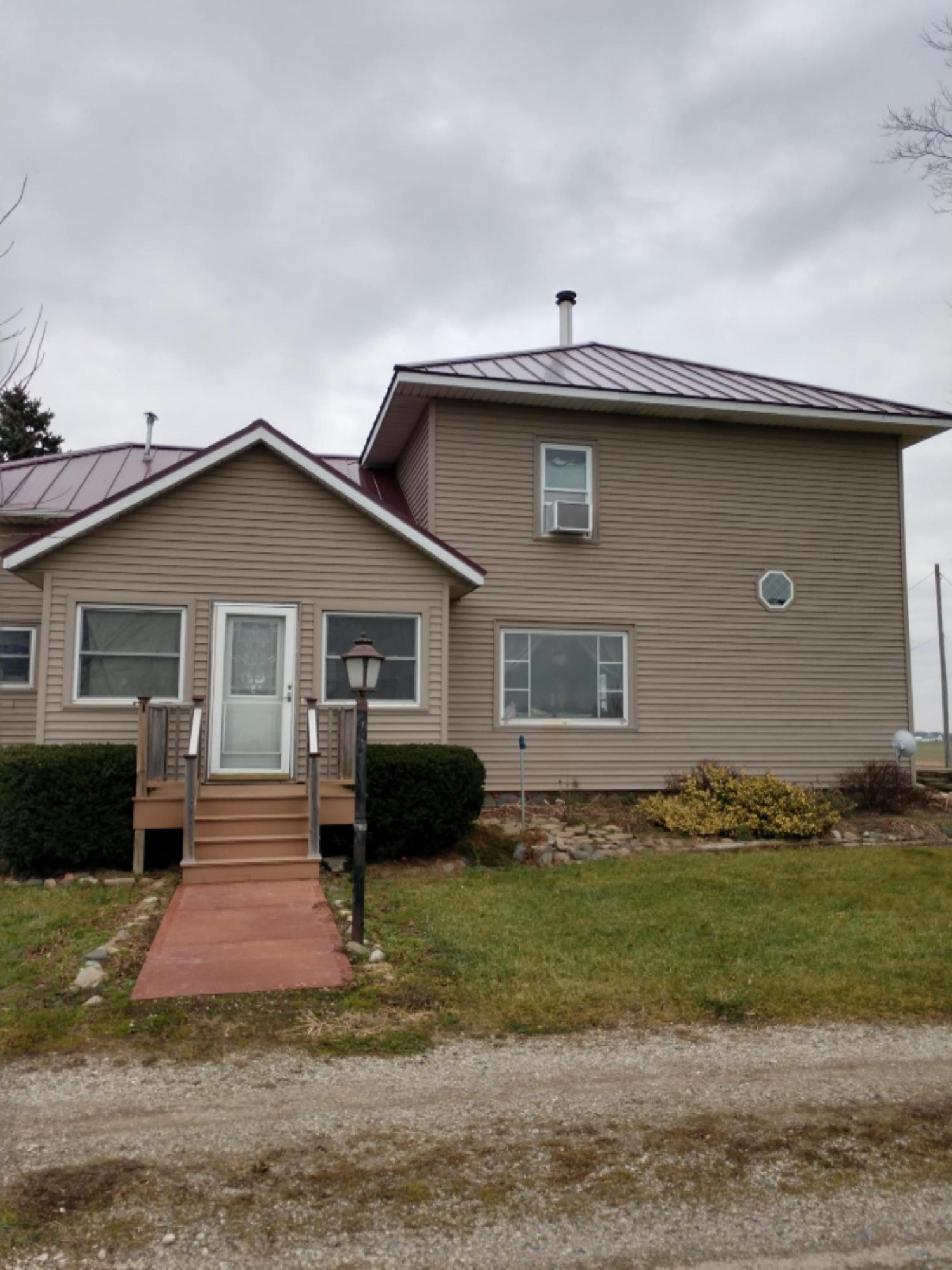 4918 Grant Road Middleton, MI 48856 - Photo 1 of 22 Front
