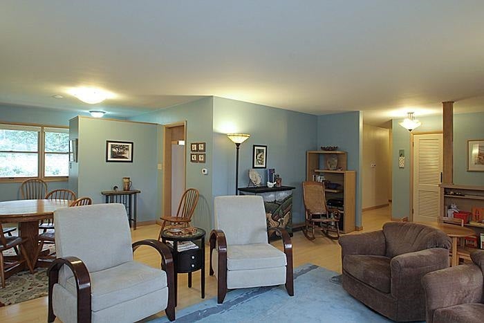 1912 Ridgeway Drive Iowa City, IA 52245 - Photo 6 of 25 Gallery Image 6