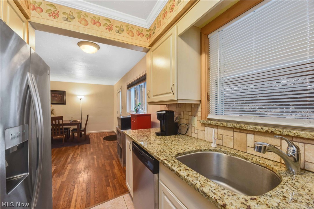 18913 Homeway Road Cleveland, OH 44135 - Photo 10 of 22 Gallery Image 10